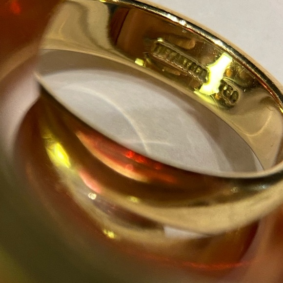 Tiffany & Co. Fascination Pearl 18k Yellow Gold Drop Charm Band Ring - Picture 6 of 10